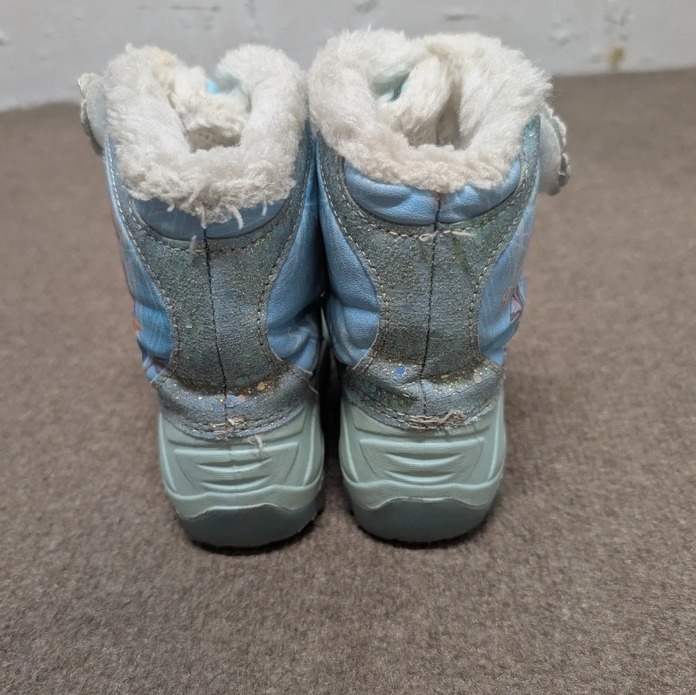 Disney Frozen Winter Boots with Light Up Bottoms Anna Elsa Olaf Girls/Baby Sz 7
